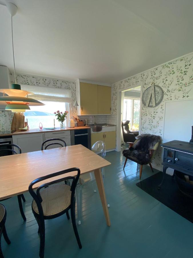 Unique And Charming Holiday Home With Fantastic Sea Views Тромсе Екстер'єр фото